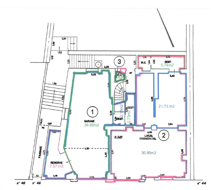 Rare à Montmartre : Spacieux local commercial de 107,13 m² avec 3 vastes caves ! 15