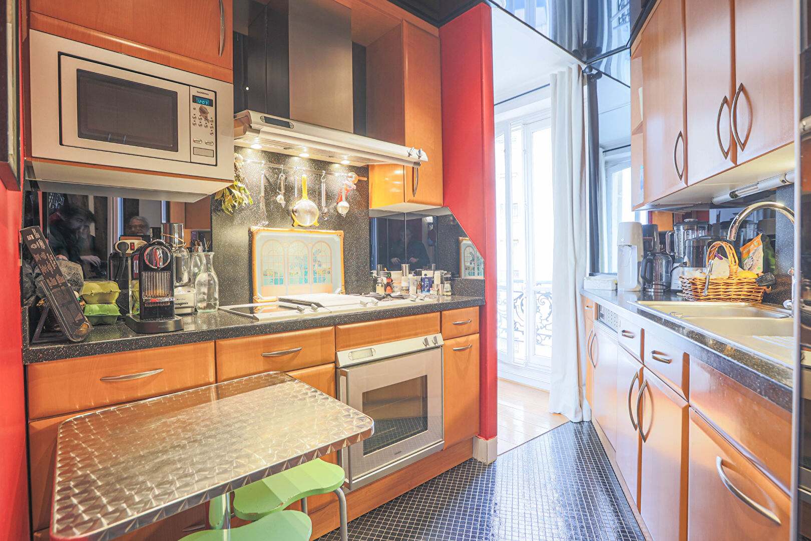 Family apartment in the Abbesses – Paris 18th. 14