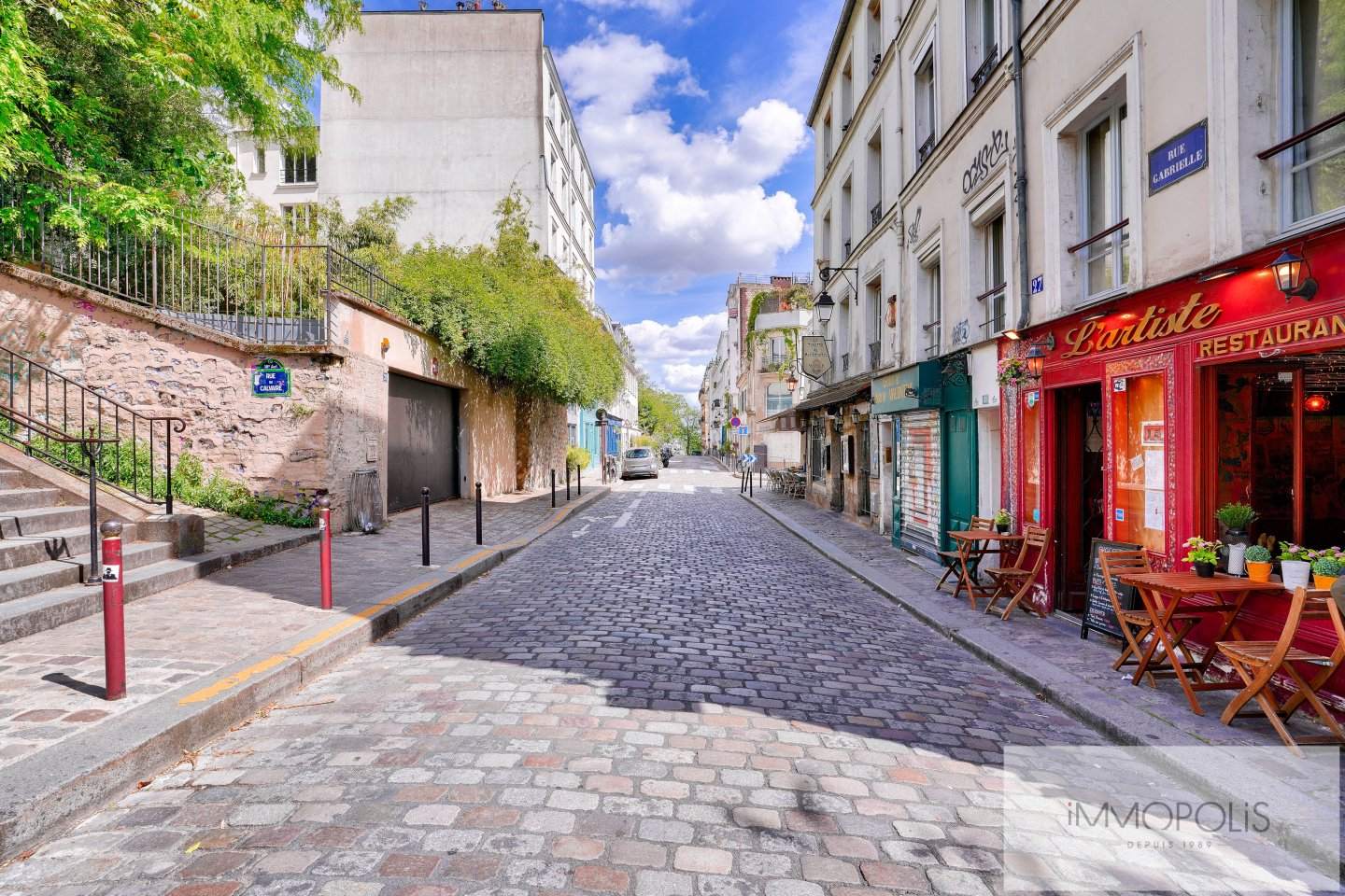 Perle rare en plein coeur de Montmartre avec vue dégagée! 14