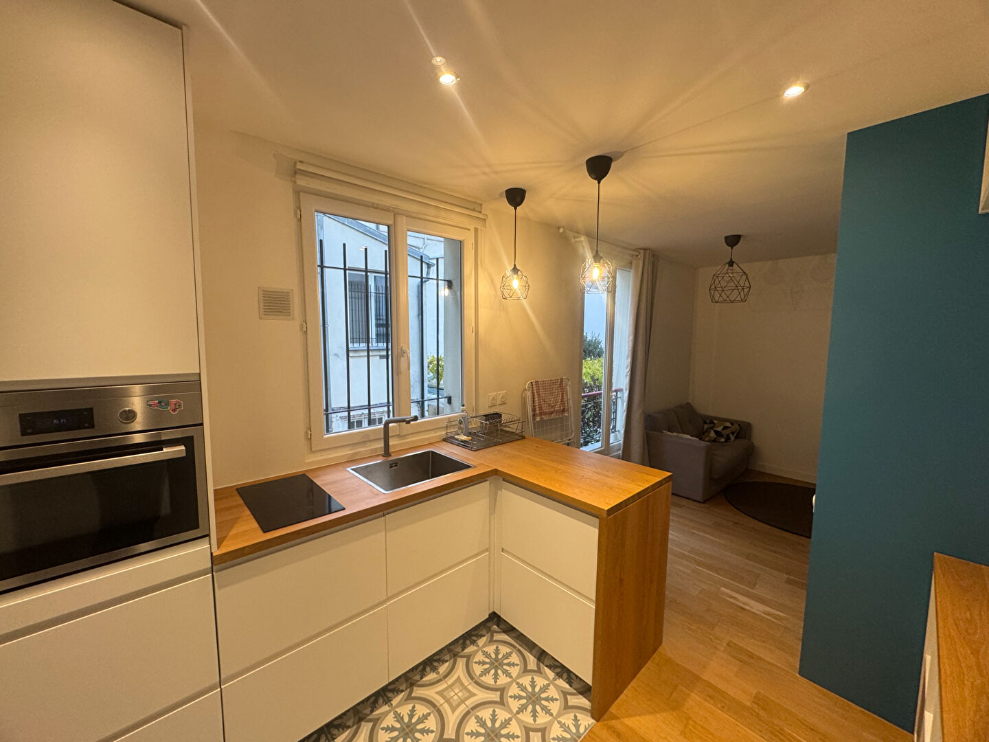 Appartement Paris 1 pièce(s) 22.44 m2 1