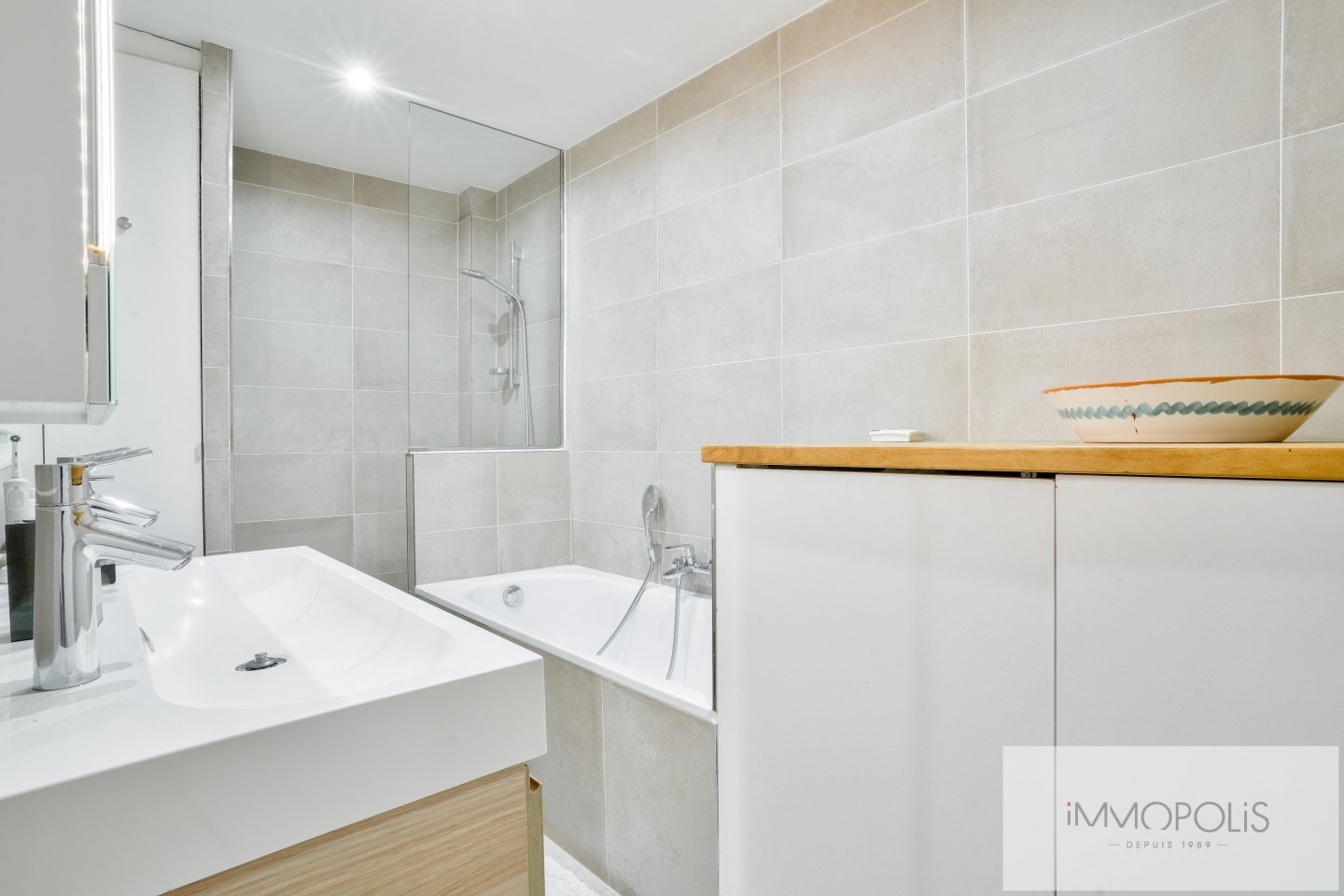 Appartement Paris 2 pièce(s) 48.65 m2 11