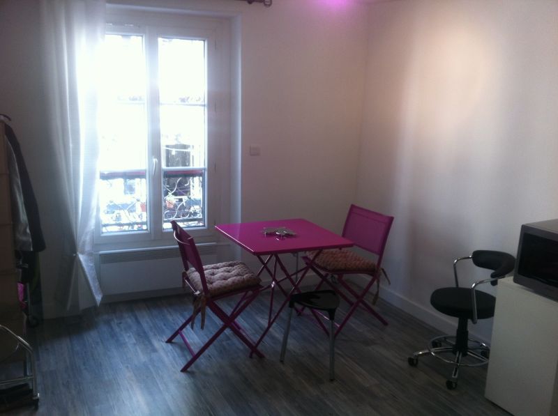 Abbesses – Studio meublé 15m² 2